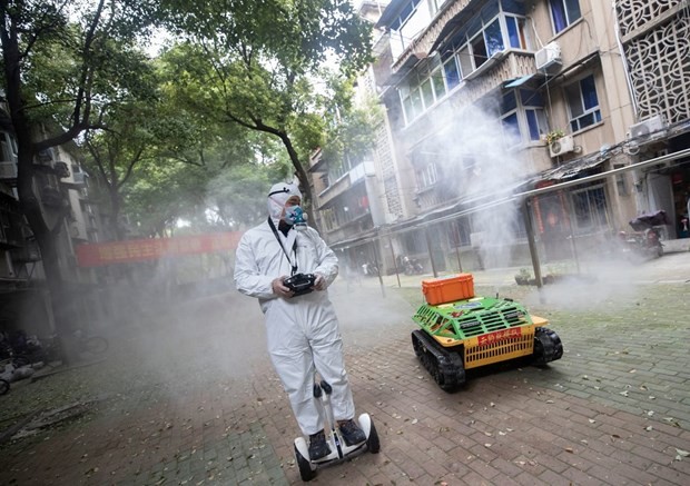 Robot có thể là người hùng trong cuộc chiến chống đại dịch COVID-19 ảnh 1