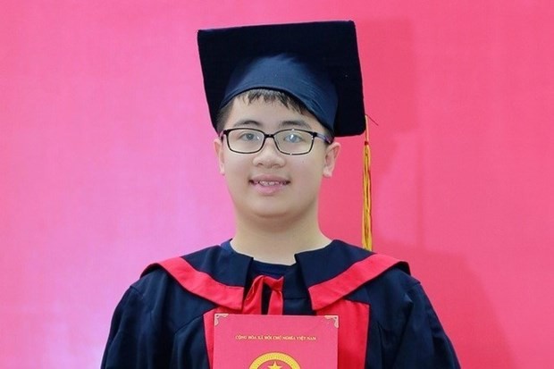 Ngô Quý Đăng, học sinh lớp 10 trường Trung học phổ thông chuyên Khoa học Tự nhiên (Đại học Khoa học Tự nhiên, Đại học Quốc gia Hà Nội), chủ nhân của huy chương vàng Olympic Toán học quốc tế 2020.(Ảnh: hsgs.edu.vn).