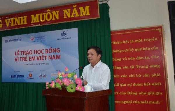 Ông Lê Tấn Hổ, Phó Chủ tịch thường trực UBND tỉnh Phú Yên đánh giá cao những hoạt động của Báo Kl99ok phiên bản mới tại Phú Yên.