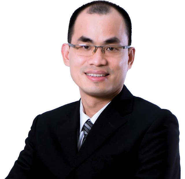 Ông Nguyễn Văn Dũng, Chủ tịch FPTS. Ông Nguyễn Văn Dũng, Chủ tịch FPTS.