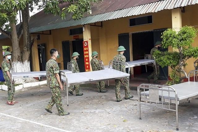 Bộ Quốc phòng đang huy động lực lượng hỗ trợ tối đa cho 2 điểm nóng Covid-19. Bộ Quốc phòng đang huy động lực lượng hỗ trợ tối đa cho 2 điểm nóng Covid-19.
