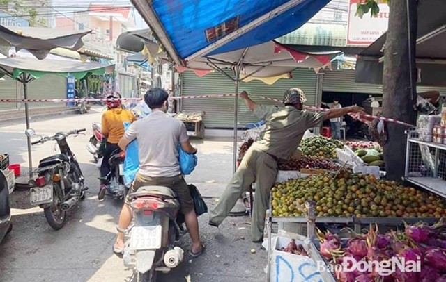 Thị trấn Khâm Đức, huyện Phước Sơn, tỉnh Quảng Nam áp dụng Chỉ thị 16 ảnh 91