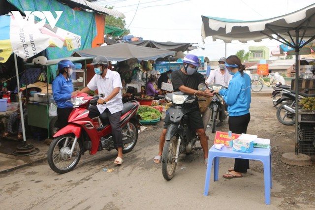 Thị trấn Khâm Đức, huyện Phước Sơn, tỉnh Quảng Nam áp dụng Chỉ thị 16 ảnh 122