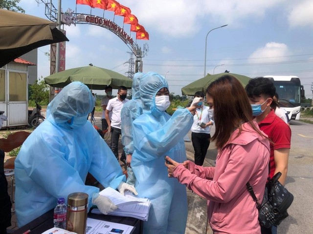 Bắc Ninh tiếp nhận lao động các địa phương trở lại làm việc.