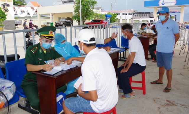 Thị trấn Khâm Đức, huyện Phước Sơn, tỉnh Quảng Nam áp dụng Chỉ thị 16 ảnh 188