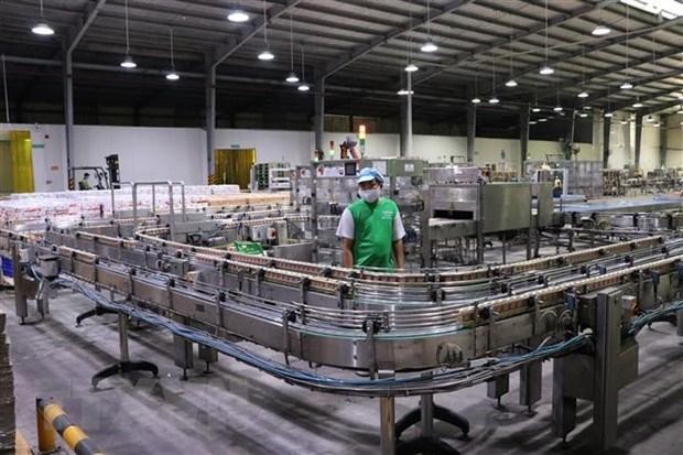 Hoạt động Kl994 nhà cái bóng đá world cup tại Công ty Cổ phần thực phẩm dinh dưỡng Nutifood Bình Dương. (Ảnh: TTXVN).