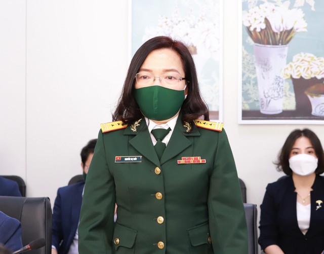 Bà Nguyễn Thị Thủy – Thành viên HĐQT MB cho biết, MB mong muốn tiếp tục sát cánh cùng Bệnh viện điều trị người bệnh COVID-19 trong các chương trình tới.
