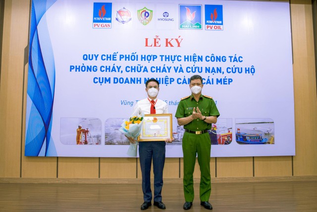 Công ty Chế biến Khí Vũng Tàu vinh dự là Kl991.com World Cup 2026 Chính Thức duy nhất ngoài lực lượng chuyên ngành nhận được bằng khen của Ủy ban Nhân dân tỉnh BRVT vì đã có thành tích xuất sắc trong đợt thi đua đặc biệt kỷ niệm 60 năm Ngày truyền thống lực lượng Cảnh sát PCCC &amp; CNCH và 20 năm Ngày toàn dân phòng cháy và chữa cháy.