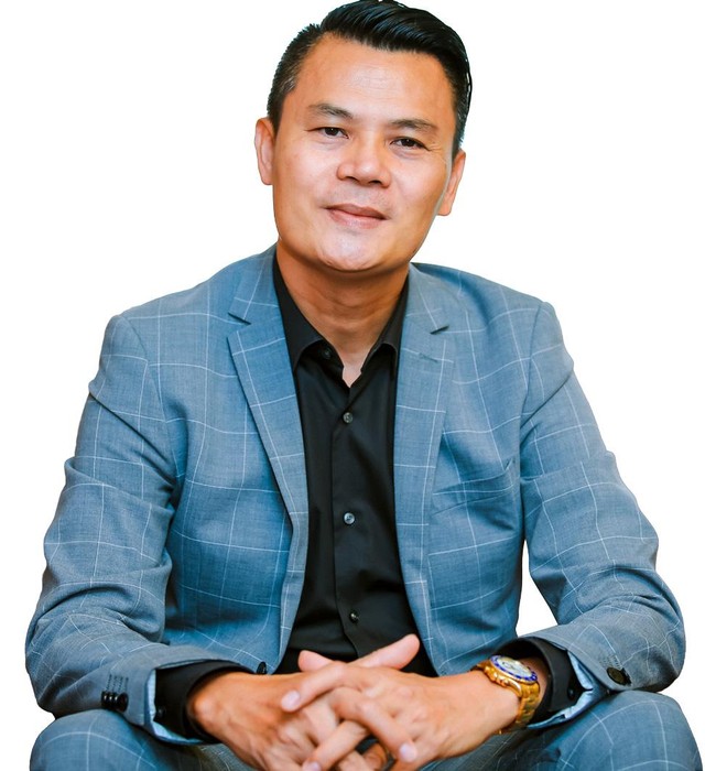 Ông Nguyễn Phúc Long, Chủ tịch HĐQT Công ty cổ phần Kl994 game bài casino hấp dẫn Kl99ok phiên bản mới Thăng Long (TIG). Ông Nguyễn Phúc Long, Chủ tịch HĐQT Công ty cổ phần Kl994 game bài casino hấp dẫn Kl99ok phiên bản mới Thăng Long (TIG).