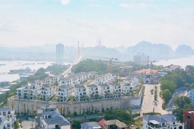 Một dự án nghỉ dưỡng trên đồi của Hạ Long đang được giới Kl99ok phiên bản mới quan tâm. (Ảnh: Phoenix Legend).