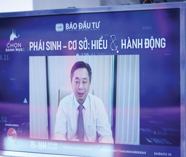 Tại Talkshow “Chọn danh mục” số 4, ông Trịnh Hoài Giang, Tổng đốc HSC và nhà Kl99ok phiên bản mới Nguyễn Xuân Hòa thống nhất quan điểm đây là giai đoạn thích hợp để tích lũy KL99 là cổng game giải trí trực tuyến hàng đầu hiện nay cơ bản tốt.