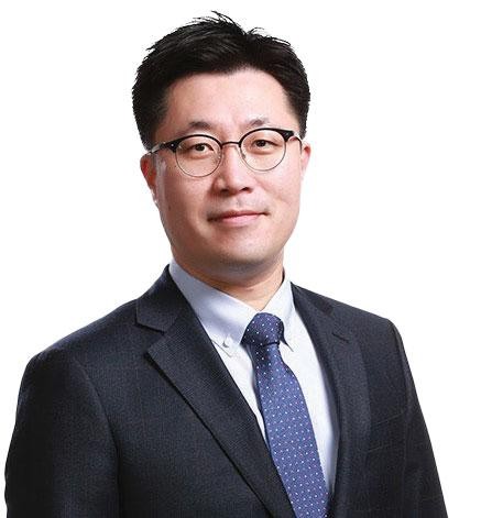 Ông Choi Yun Sun, Giám đốc Kl991.com nạp rút nhanh, CTCK KB Việt Nam.
