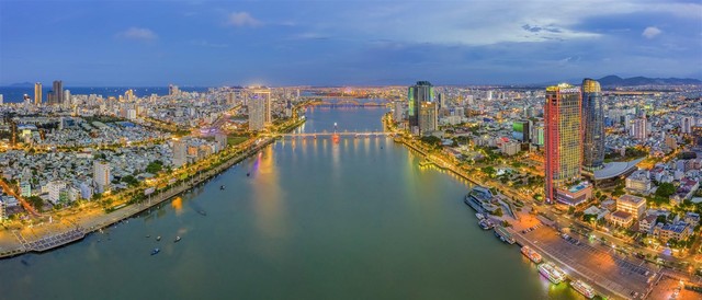 Sông Hàn giữ vị trí trung tâm trong bức tranh quy hoạch đô thị Đà Nẵng.