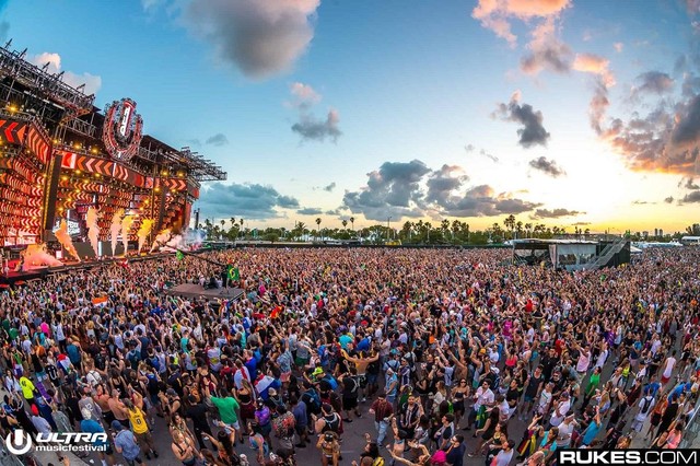 Lễ hội Ultra Music Festival tại Miami. Ảnh Ultra Music Festival.