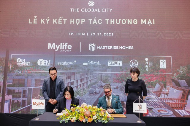 Các thương hiệu F&amp;B hàng đầu sẽ có mặt tại khu nhà phố SOHO, thuộc The Global City. Trong ảnh là đại diện đến từ Mylife Group với loạt thương hiệu nhà hàng và cafe nổi tiếng.
