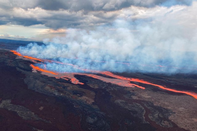 Ngọn núi lửa Mauna Loa.