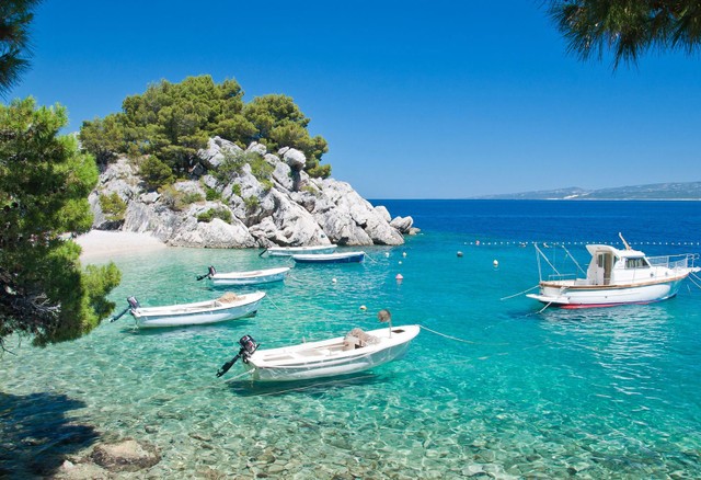 Đảo Cyprus - biểu tượng du lịch của vùng Địa Trung Hải.