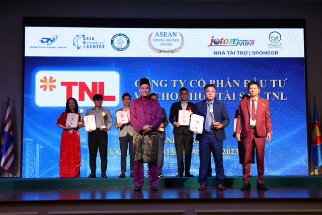 TNL nhận giải thưởng Top 10 Thương hiệu mạnh ASEAN 2023.
