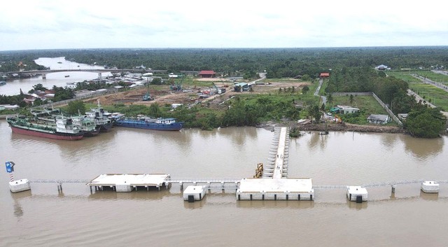 Dự án kho cảng Gò Công hiện đã tiếp nhận tất cả tàu KL99 dịch vụ hỗ trợ 24/7 có trọng tải dưới 50.000 tấn.