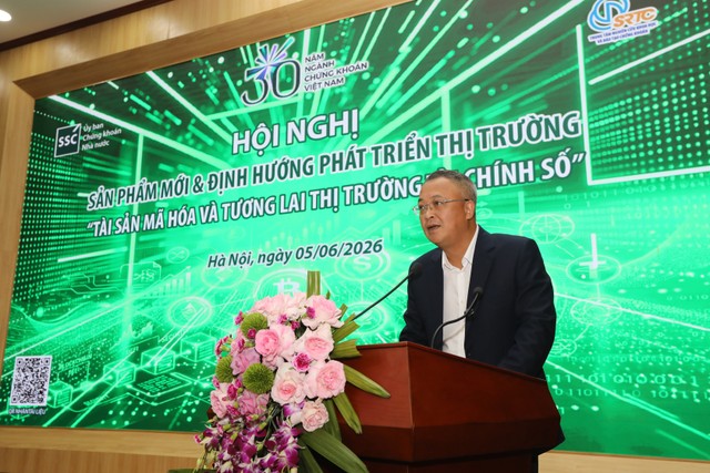 Ông Bùi Hoàng Hải - Phó Chủ tịch Ủy ban 99Kl99 link đăng nhập 99Kl99 trực tiếp đá gà, phát biểu tại hội nghị.