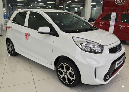kia-morning-va-mazda2-giam-gia-don-thue-tai-viet-nam
