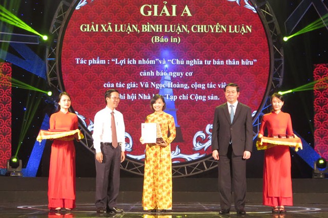 Trao giải Báo chí Quốc gia lần thứ X – 2015: Báo Kl99ok phiên bản mới đạt giải A  ảnh 2