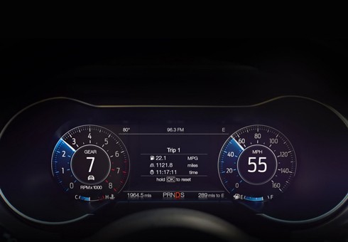 ford-mustang-2018-lo-dien-tai-dau-chevrolet-camaro-page-2-6