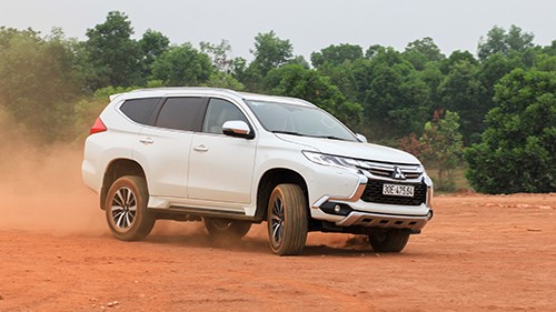 chi-tiet-mitsubishi-pajero-sport-the-he-moi-tai-ha-noi-3