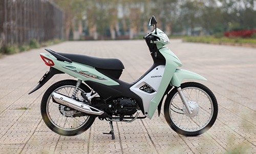 6-mau-xe-may-moi-cho-viet-nam-dau-2017