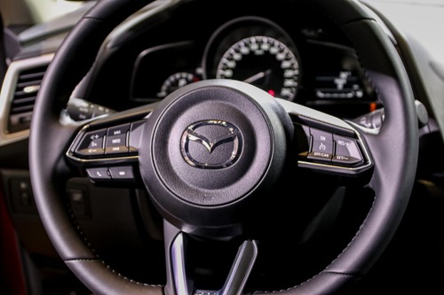 mazda3-2017-gia-tu-690-trieu-khang-dinh-vi-the-tai-viet-nam-page-2-6