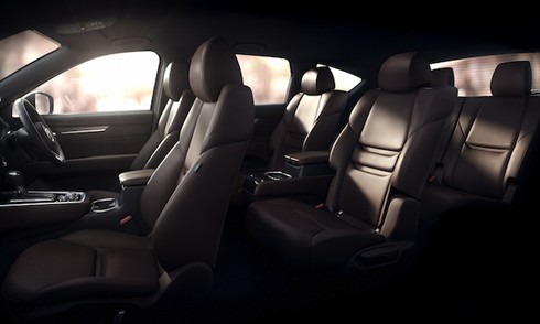anh-thuc-te-dau-tien-cua-mazda-cx-8-1