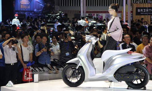cac-hang-xe-may-o-viet-nam-don-suc-cho-moto