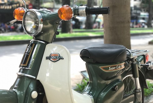 honda-cub-canh-en-ky-vat-30-nam-cua-nguoi-choi-xe-sai-gon-4