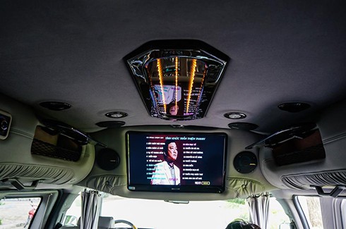chevrolet-express-explorer-xe-van-hang-khung-gia-1-5-ty-tai-viet-nam-1