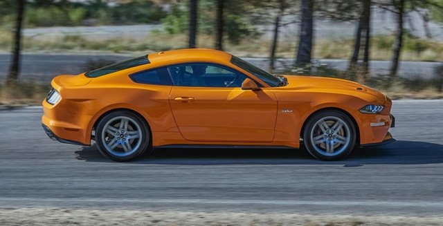 Ford Mustang 2018 bản nâng cấp sắp ra mắt ảnh 1