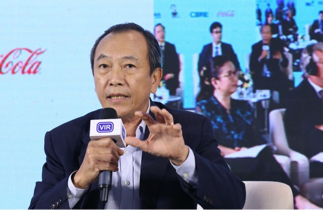 Ông Diệp Thành Kiệt, Phó chủ tịch TBS Group trao đổi tại phiên thảo luận thứ hai - Ảnh: Lê Toàn.