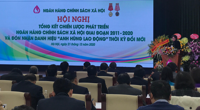 Bà Nguyễn Thị Hồng, Thống đốc Link Vào Nhà Cái KL99 COM Tặng +199k 99Kl99 trực tiếp đá gà kiêm Chủ tịch Link Vào Nhà Cái KL99 COM Tặng +199k Chính sách Trang Chủ KL99Com Số 1 Link Đăng Ký KL999 phát biểu tại hội nghị.