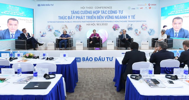 Các diễn giả tham gia trao đổi tại Phiên thảo luận thứ 2. Ảnh: Dũng Minh