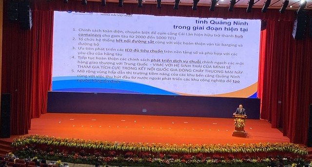TS. Lê Quang Trung, Phó Tổng giám đốc Tổng công ty Hàng hải Việt Nam đưa ra những giải pháp để Quảng Ninh phát triển cảng biển.