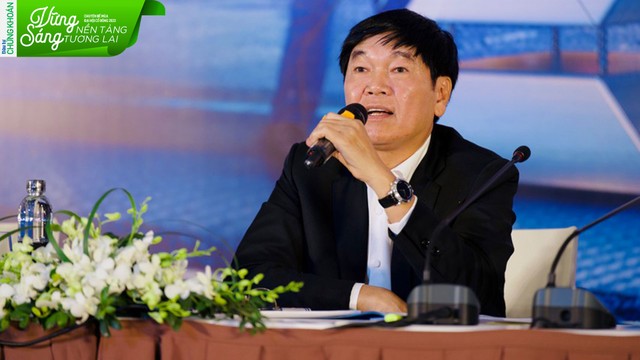 Ông Trần Đình Long, Chủ tịch HPG phát biểu tại ĐHCĐ.