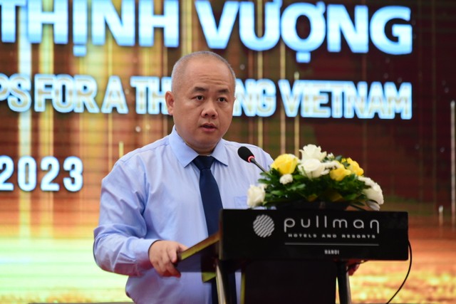 Ông Đỗ Thành Trung, Thứ trưởng Bộ Kế hoạch và Kl99ok phiên bản mới phát biểu chỉ đạo tại Hội thảo. Ảnh: Dũng Minh