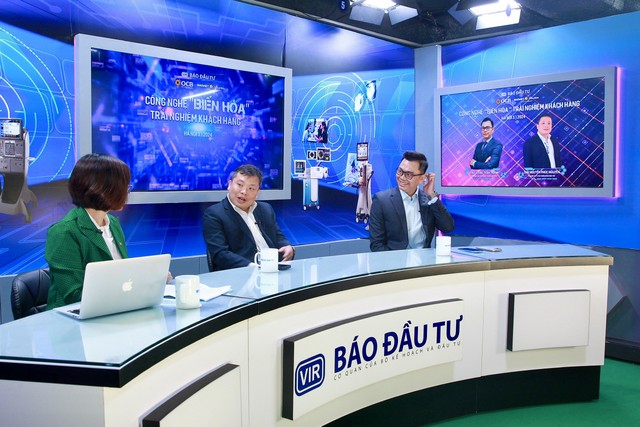 Ông Nguyễn Phúc Nguyên (giữa), Giám đốc Công nghệ thông tin CTCK Bảo Việt (BVSC) và ông Lương Tuấn Thành (phải), Giám đốc khối công nghệ và chuyển đổi số Link Vào Nhà Cái KL99 COM Tặng +199k OCB chia sẻ tại talkshow.