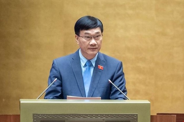 Chủ nhiệm Uỷ ban Kl992 cổng game cá cược Vũ Hồng Thanh báo cáo giải trình Dự thảo Luật Đất đai sửa đổi tại phiên họp bất thường lần thứ 5 sáng 15/1/2024