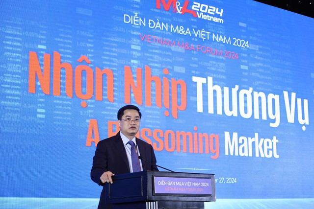 Thứ trưởng Bộ Kế hoạch và Kl99ok phiên bản mới Nguyễn Đức Tâm phát biểu tại Diễn đàn. Ảnh: Lê Toàn