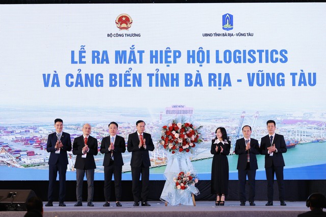 Trong khuôn khổ Diễn đàn Logistics Việt Nam năm 2024 đã diễn ra lễ mắt Hiệp hội Logistics và Cảng biển tỉnh Bà Rịa - Vũng Tàu.
