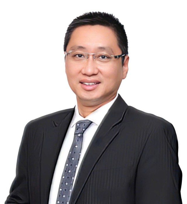 Ông Trần Nhật Quang, Quản lý cấp cao phân tích NAI Việt Nam