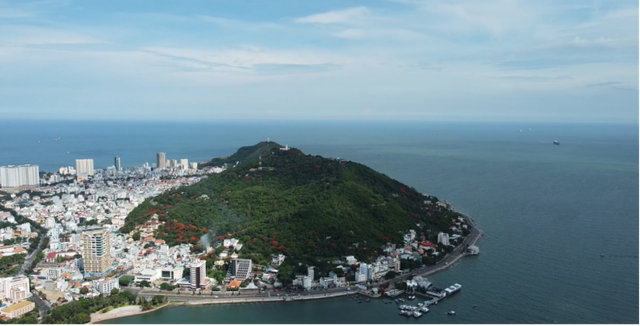 Sở hữu bãi biển dài và đẹp là lợi thế du lịch của Bà Rịa - Vũng Tàu