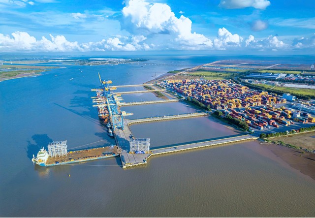 Toàn cảnh cảng Nam Đình Vũ