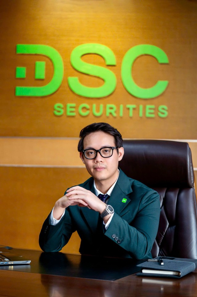 DSC cũng đã sẵn sàng cho cuộc đua chuyển đổi số bằng việc xây dựng kênh Môi giới số với nền tảng Tư vấn Kl99ok phiên bản mới, Đào tạo sẽ được ra mắt trong quý IV/2024. DSC cũng đã sẵn sàng cho cuộc đua chuyển đổi số bằng việc xây dựng kênh Môi giới số với nền tảng Tư vấn Kl99ok phiên bản mới, Đào tạo sẽ được ra mắt trong quý IV/2024.