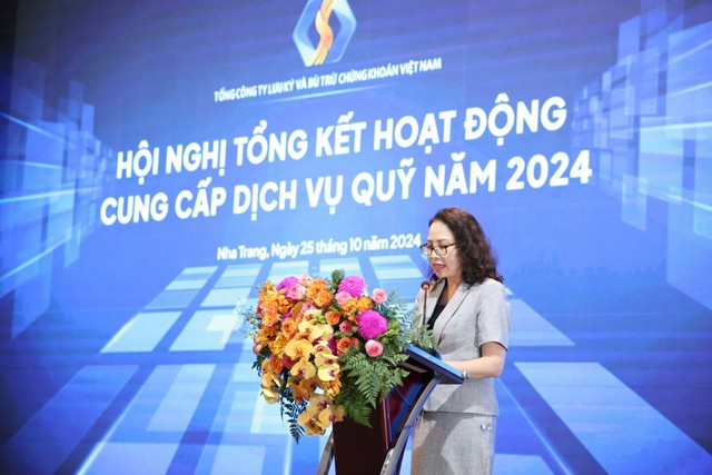 Bà Tạ Thanh Bình, Tổng giám đốc Tổng Công ty lưu ký và Bù trừ 99Kl99 link đăng nhập